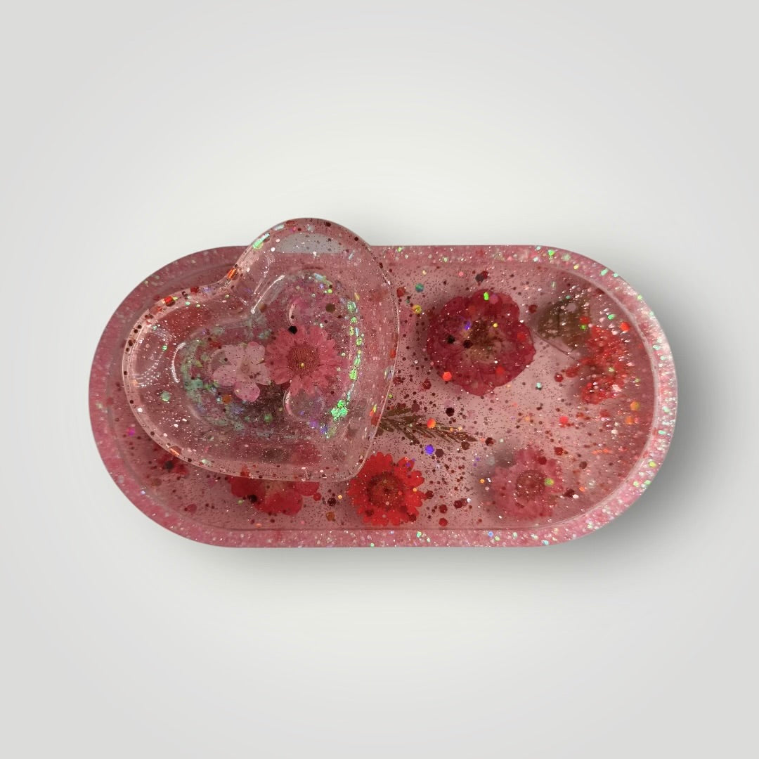 Pink and Red Home Decor Gift Set, Decorative Tray + Dish, Oval and Heart Shaped